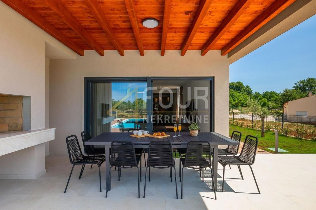 Svetvinčenat, 272m2