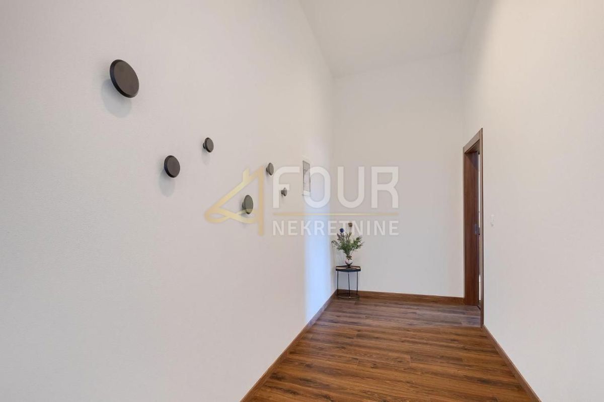 Svetvinčenat, 272m2