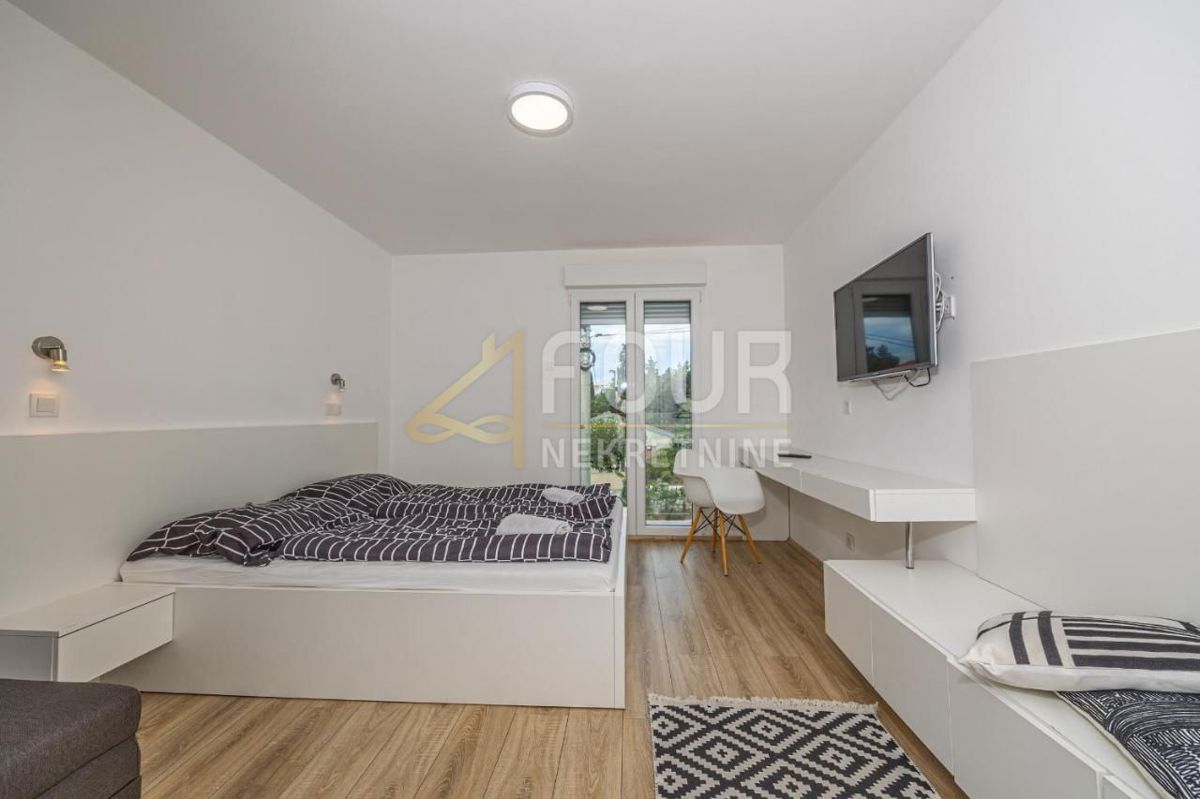 Novi Vinodolski, 600m2