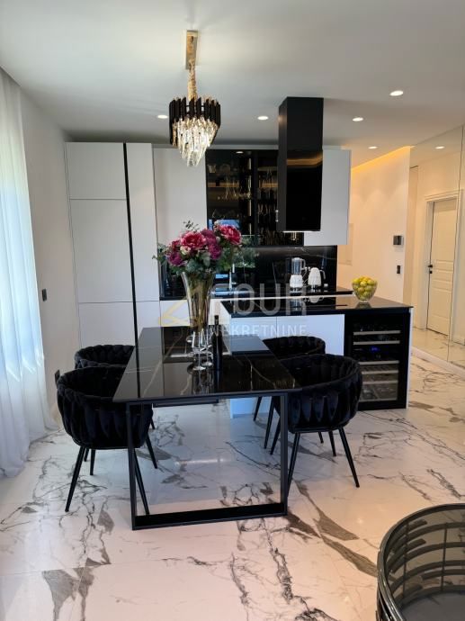 Novi Vinodolski, 600m2