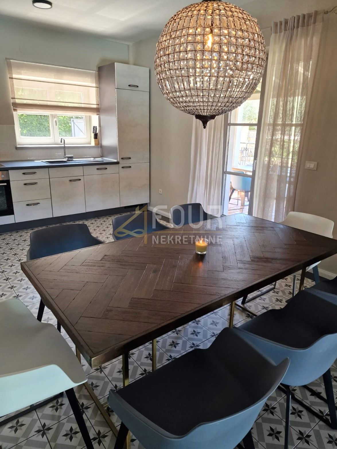 Kaštelir, Kaštelir-Labinci, 220m2