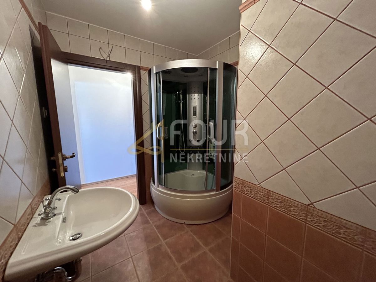 Soline, Dobrinj, 230m2