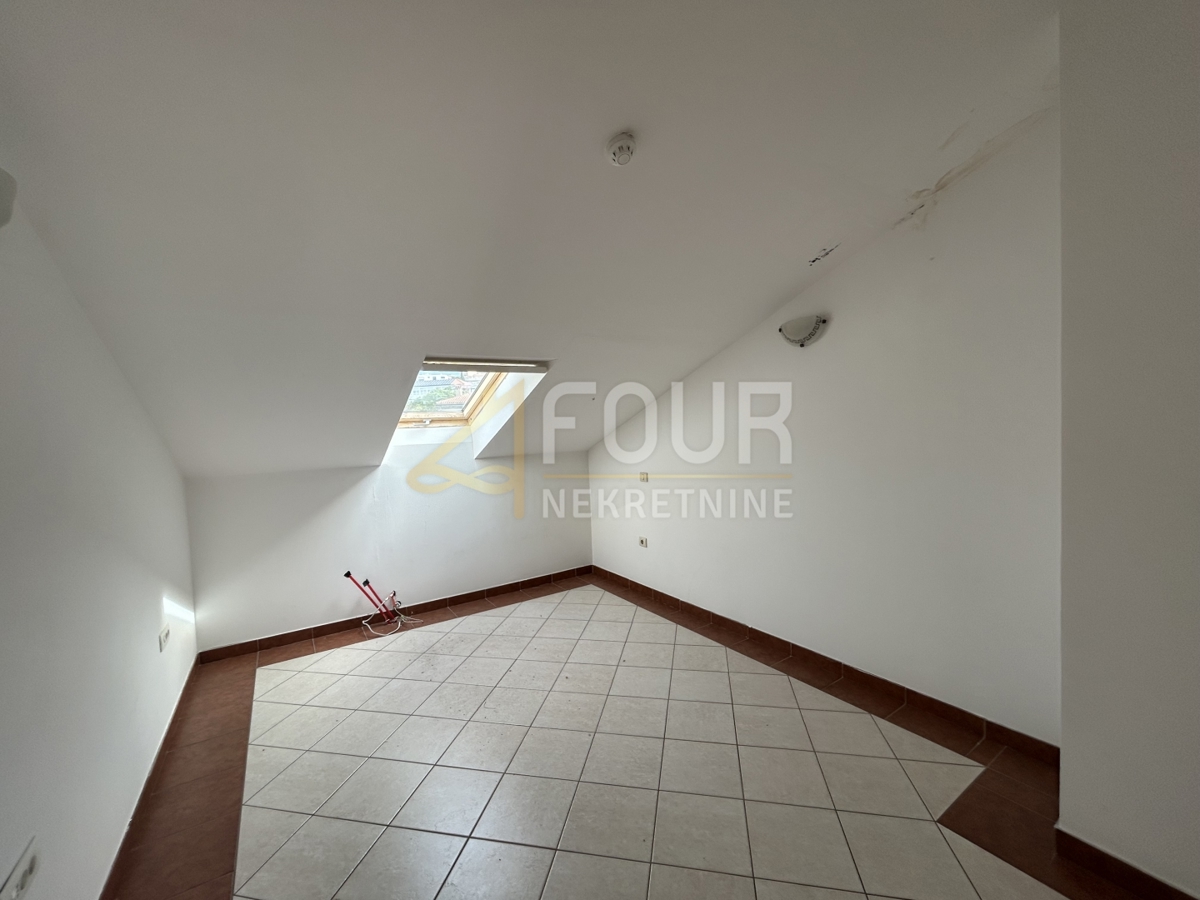 Novi Vinodolski, 158,54m2