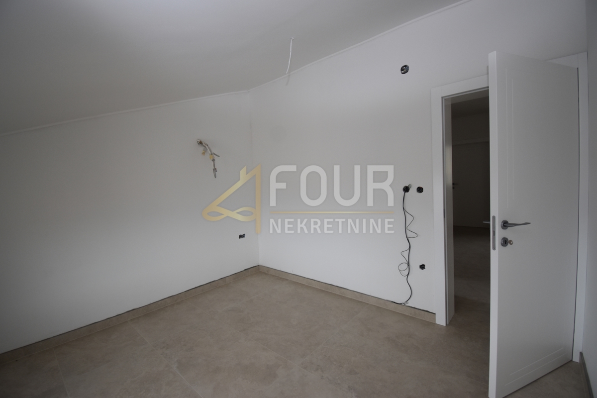 Novi Vinodolski, 95,41m2