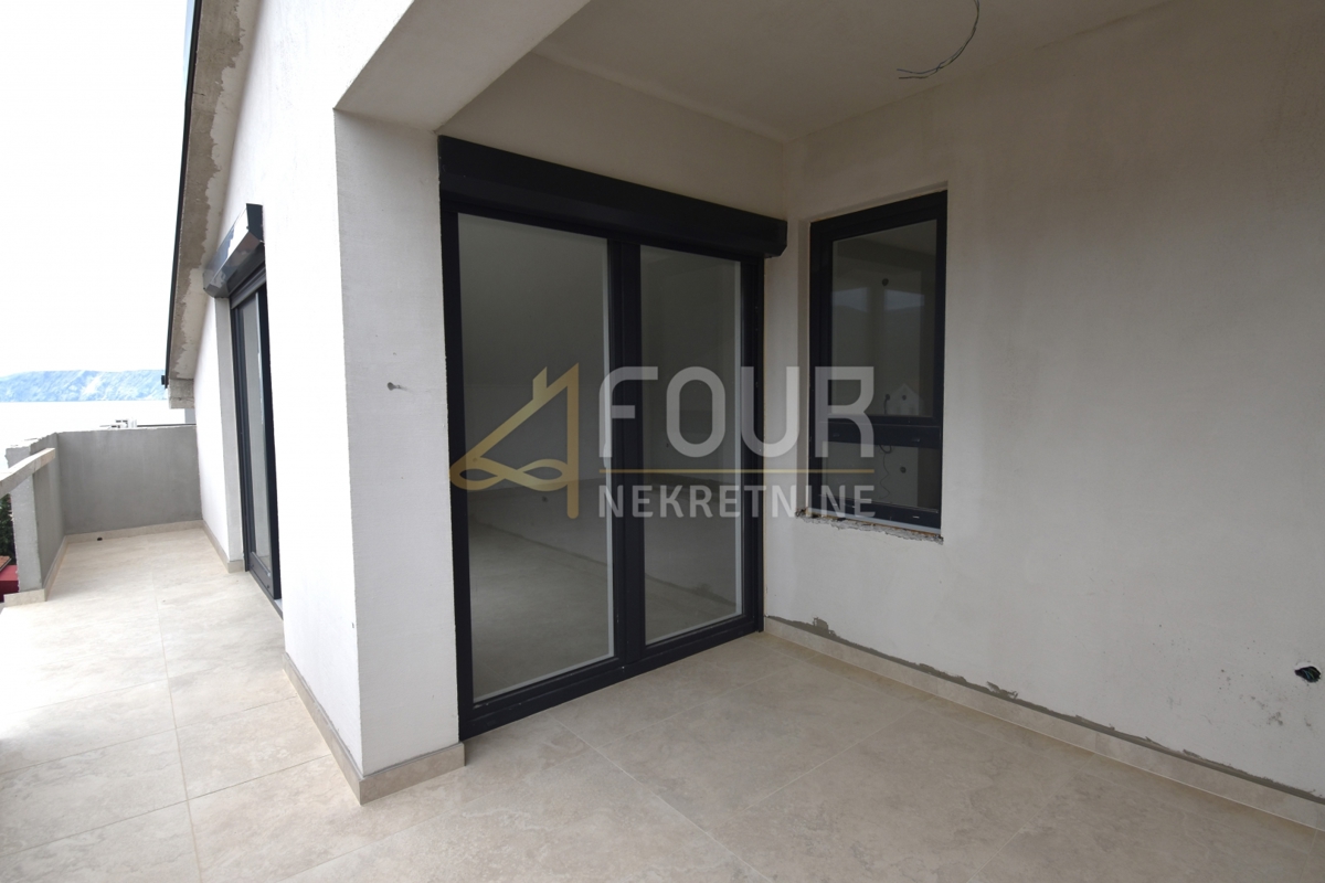 Novi Vinodolski, 95,41m2