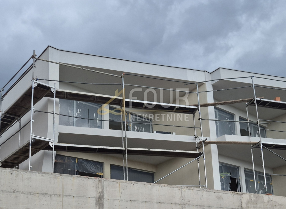 Jadranovo, Crikvenica, 135m2