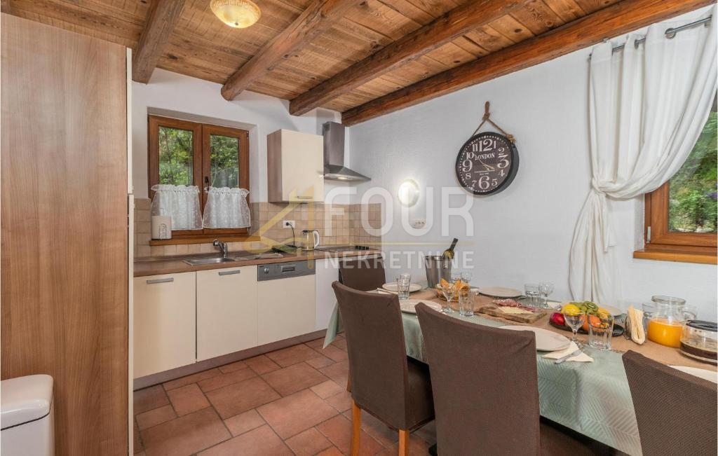 Grižane-Belgrad, Vinodolska Općina, 160m2