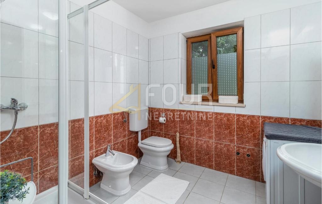 Grižane-Belgrad, Vinodolska Općina, 160m2