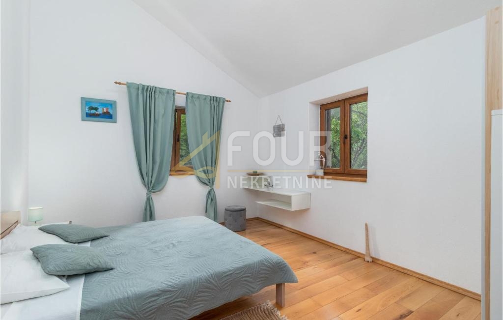 Grižane-Belgrad, Vinodolska Općina, 160m2