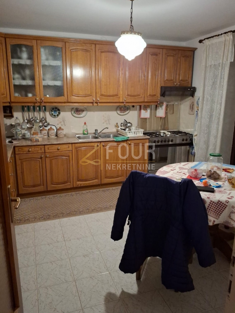 Rukavac, Matulji, 240m2