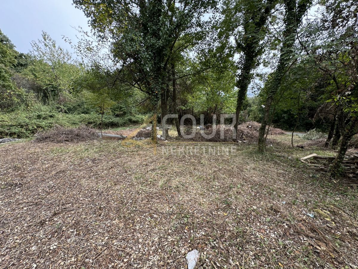 Svilno, Rijeka, 1.902m2