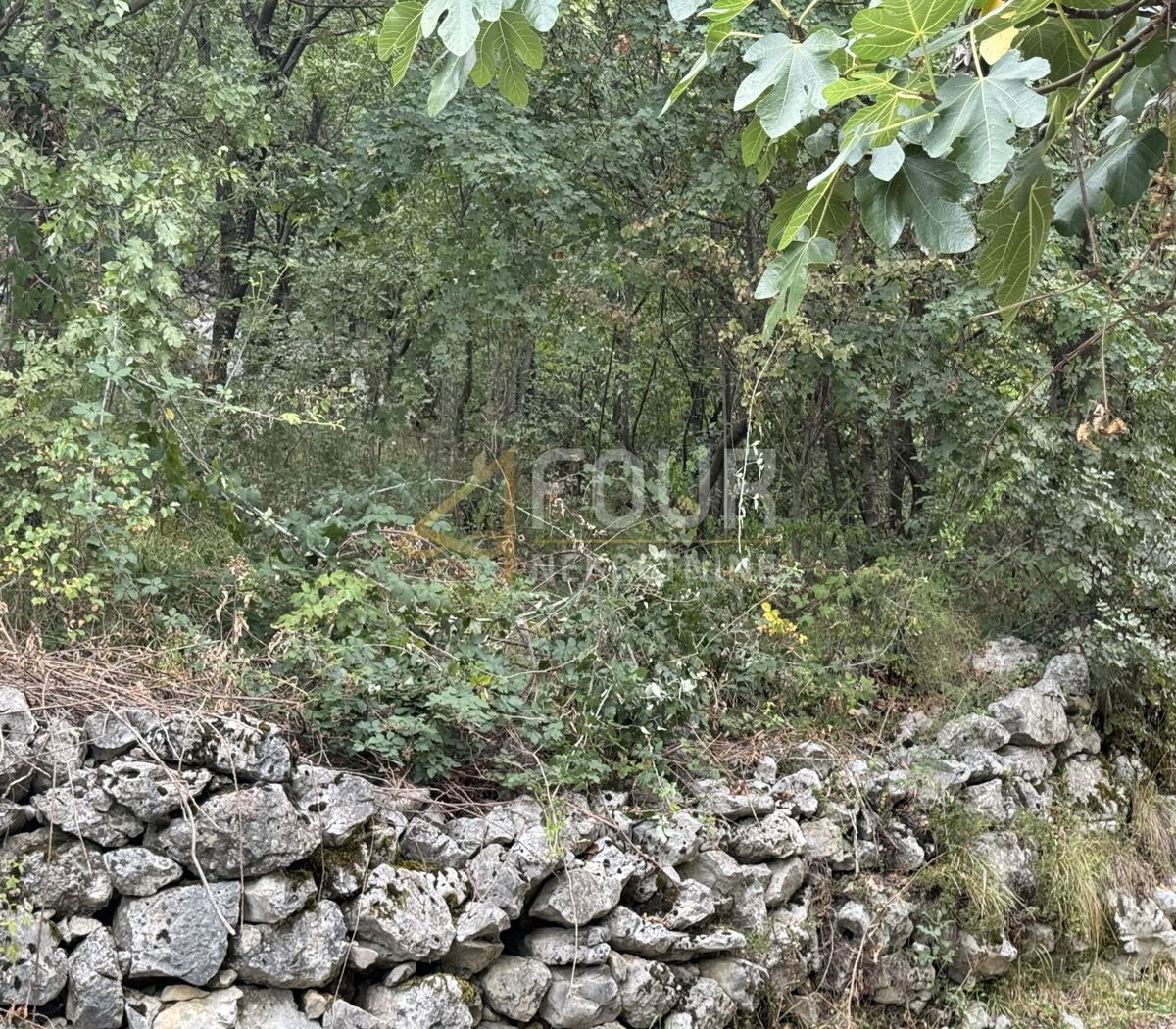 Svilno, Rijeka, 1.902m2