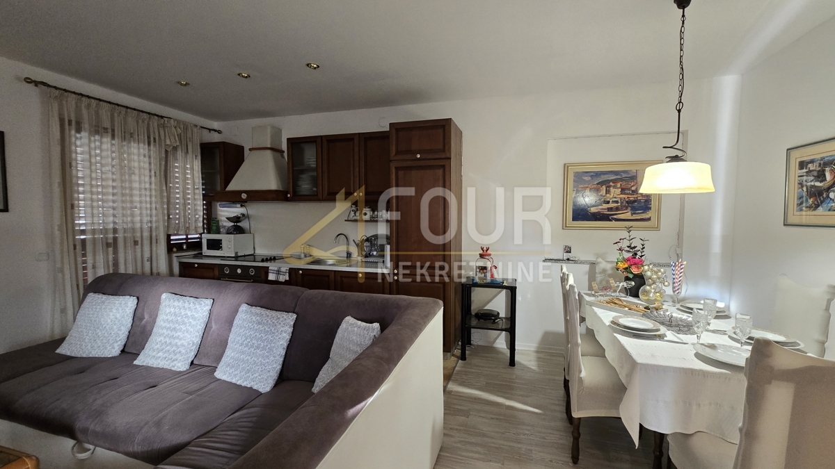 Malinska, Malinska-Dubašnica, 71,40m2