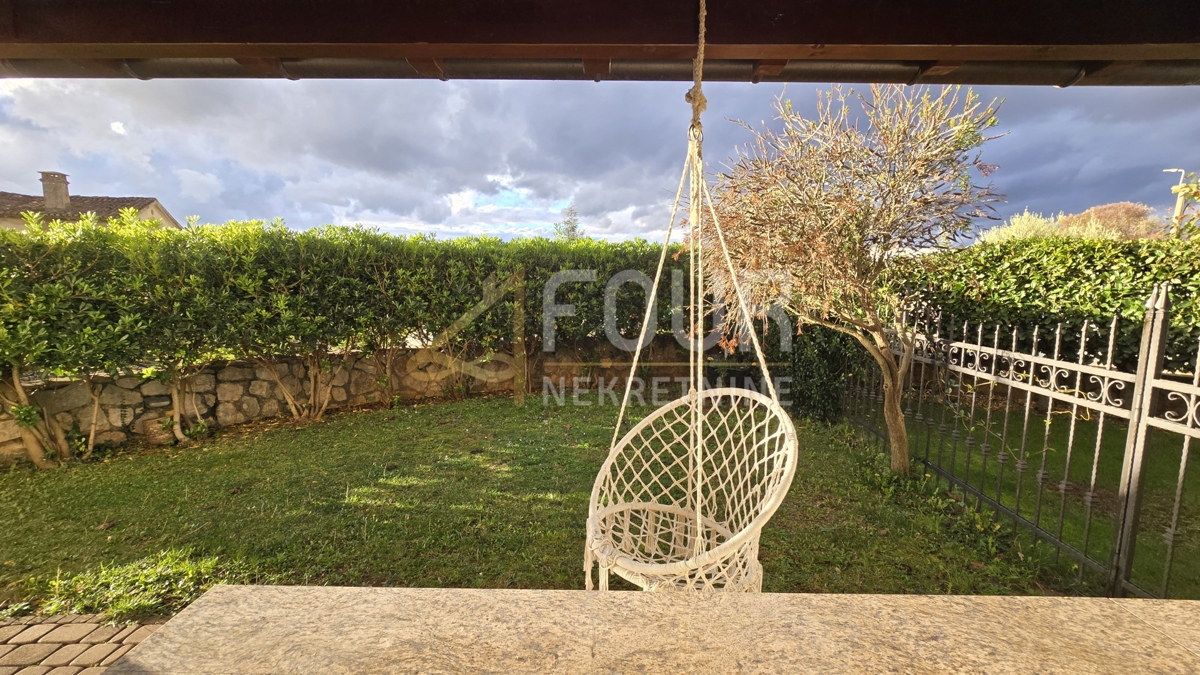 Malinska, Malinska-Dubašnica, 71,40m2