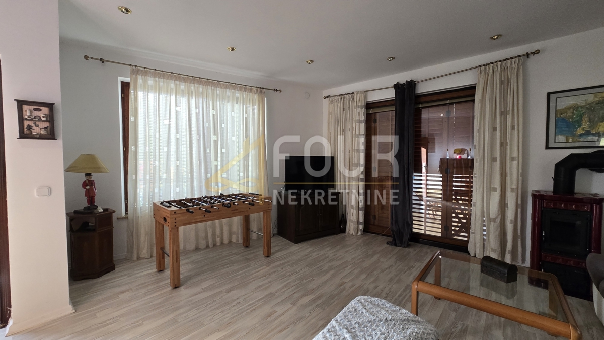 Malinska, Malinska-Dubašnica, 71,40m2