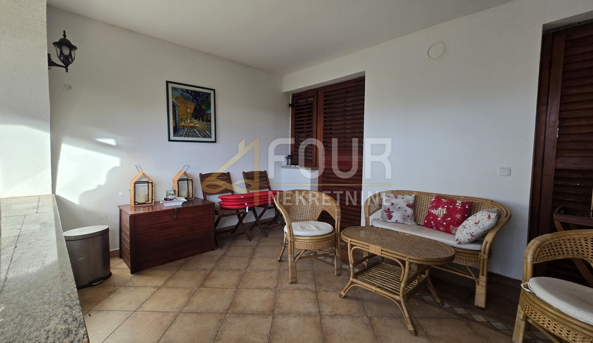 Malinska, Malinska-Dubašnica, 71,40m2