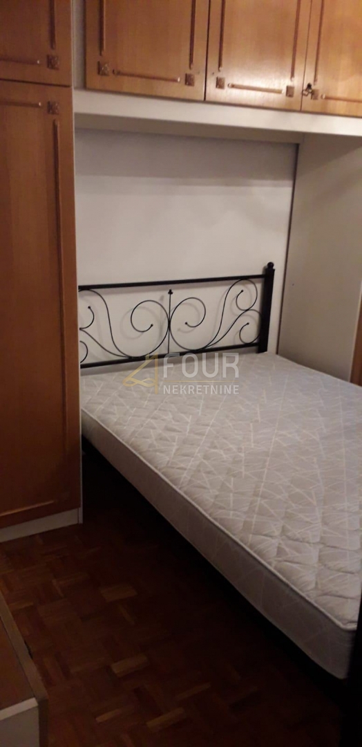 Srednjaci, Trešnjevka - Jug, 64,64m2