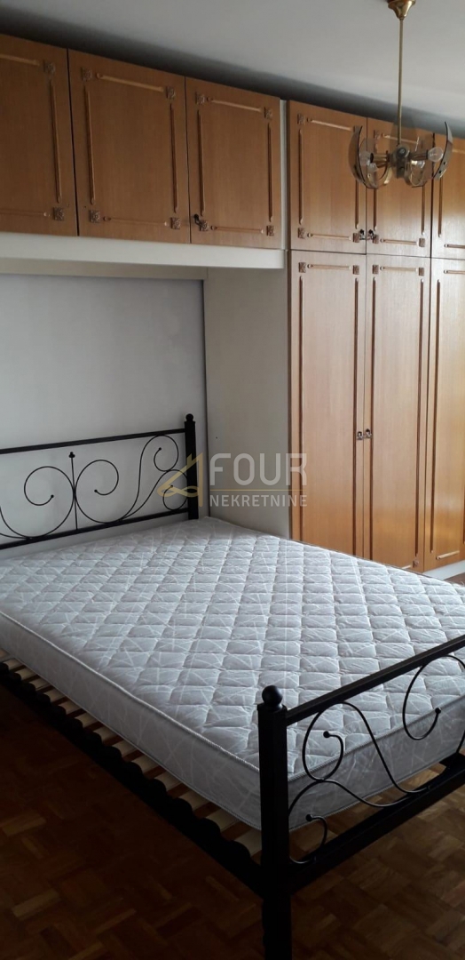 Srednjaci, Trešnjevka - Jug, 64,64m2