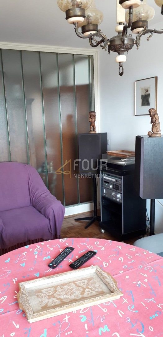 Srednjaci, Trešnjevka - Jug, 64,64m2