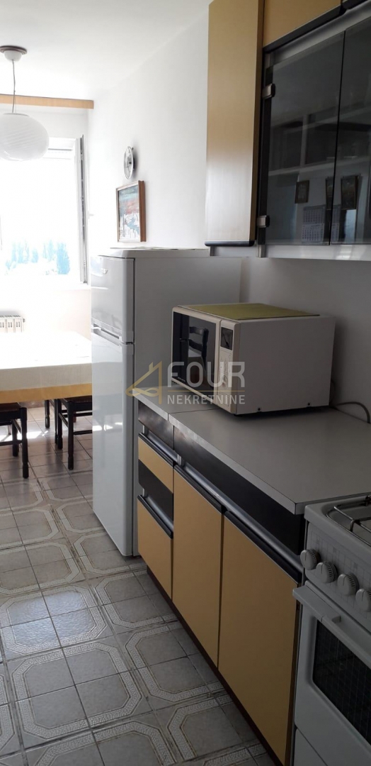 Srednjaci, Trešnjevka - Jug, 64,64m2