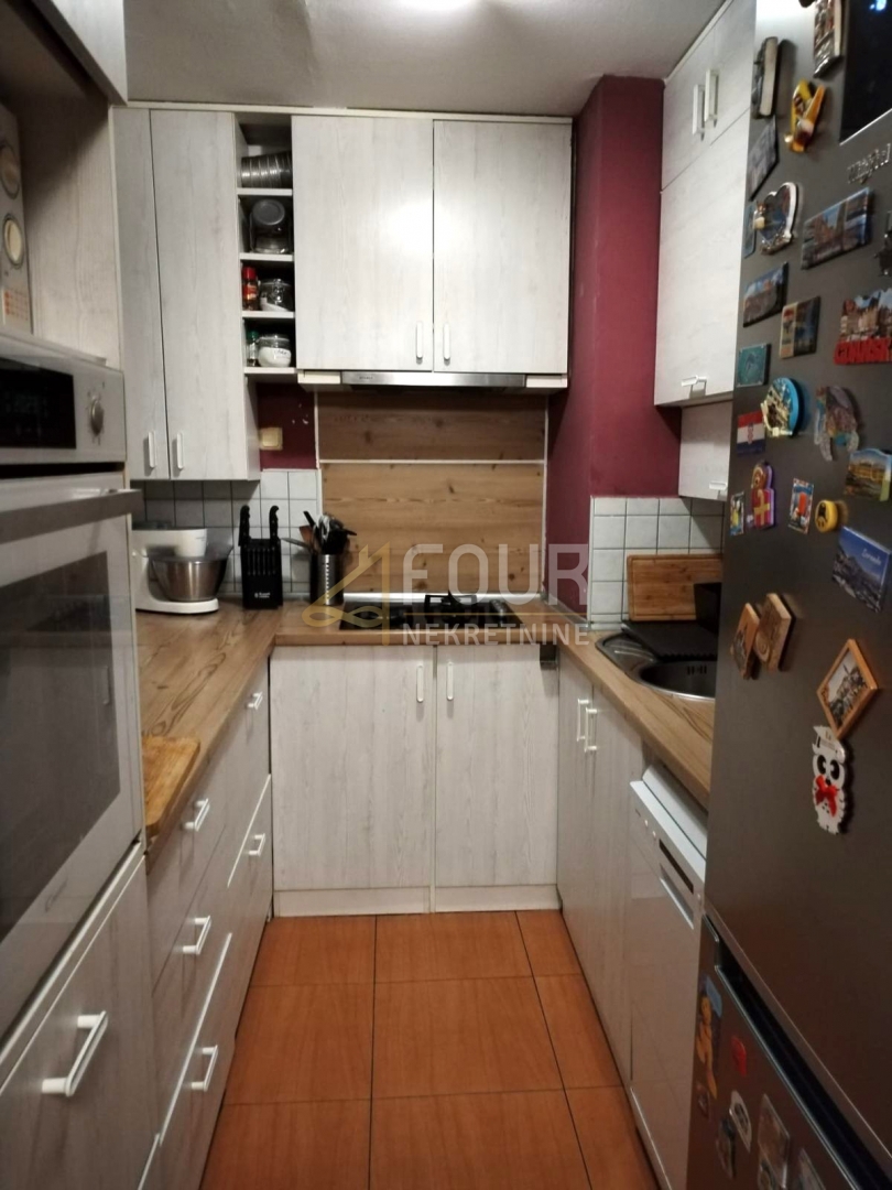 Velika Gorica, 3 camere da letto, 73,88 m2