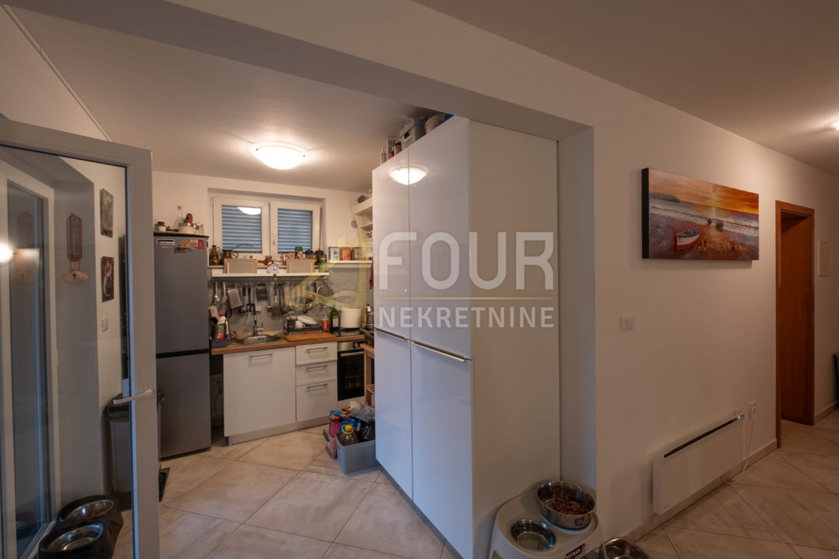 Istra, Medulin, 2s+db, terrazza