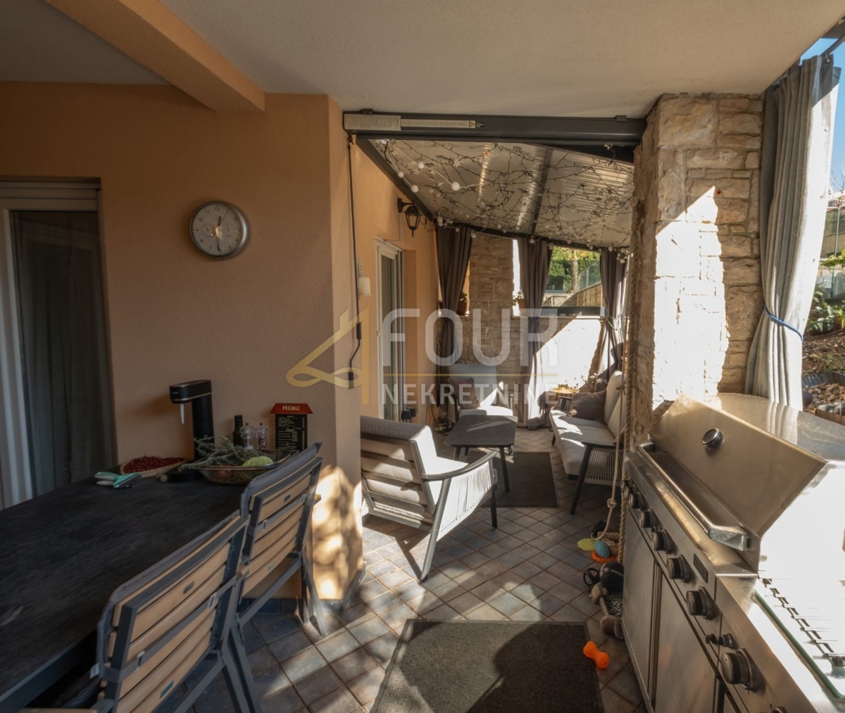 Istra, Medulin, 2s+db, terrazza