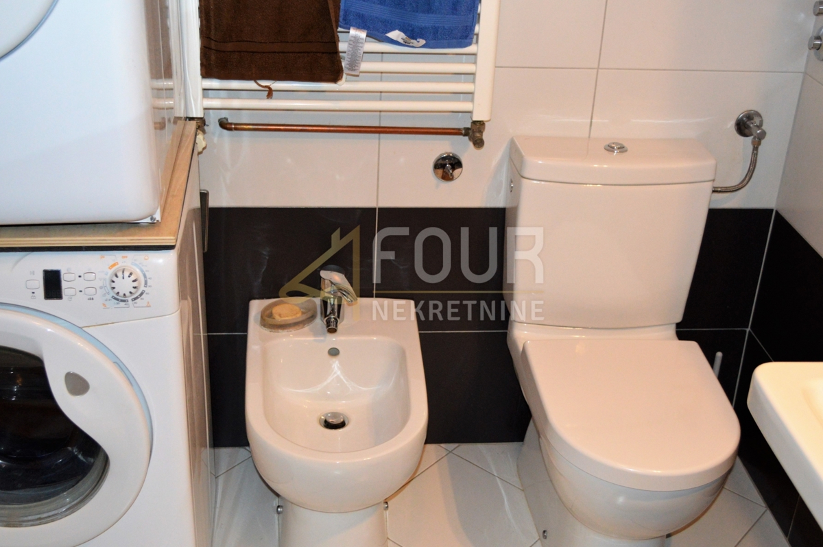 Zagabria, Maksimir, 3 camere da letto, 107m2, balcone