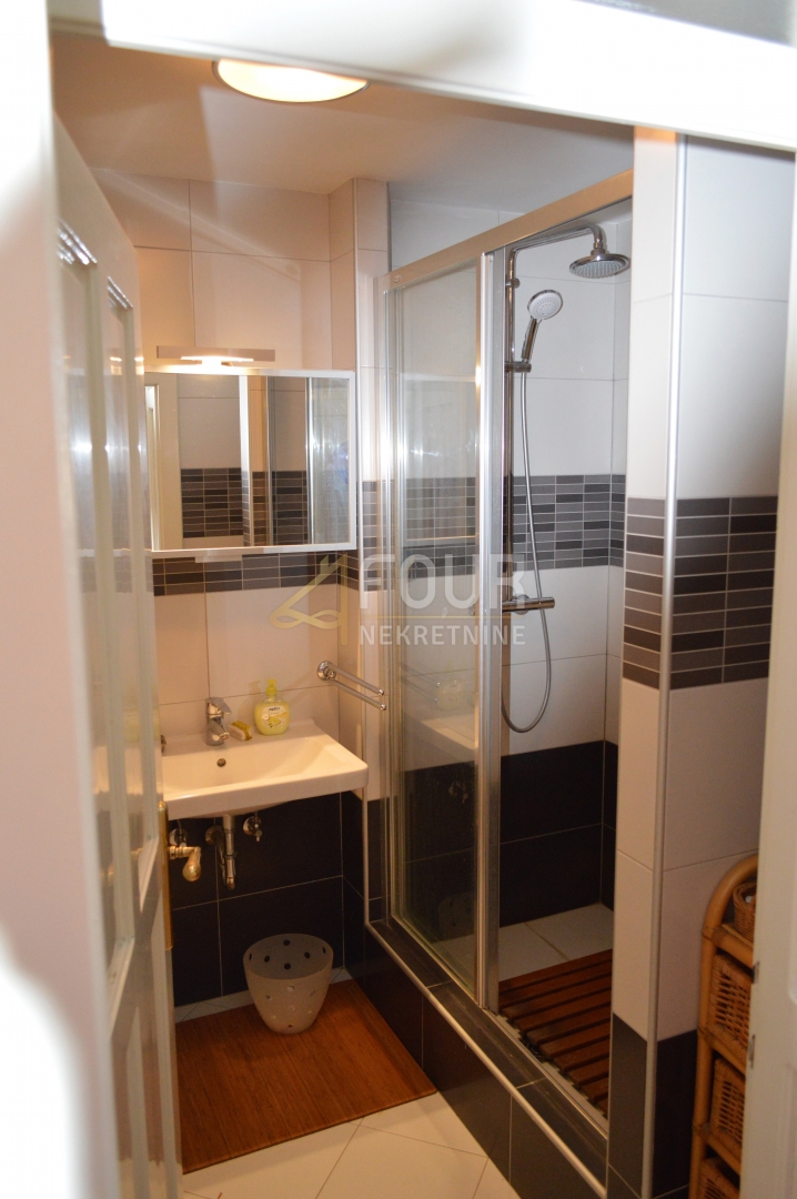 Zagabria, Maksimir, 3 camere da letto, 107m2, balcone