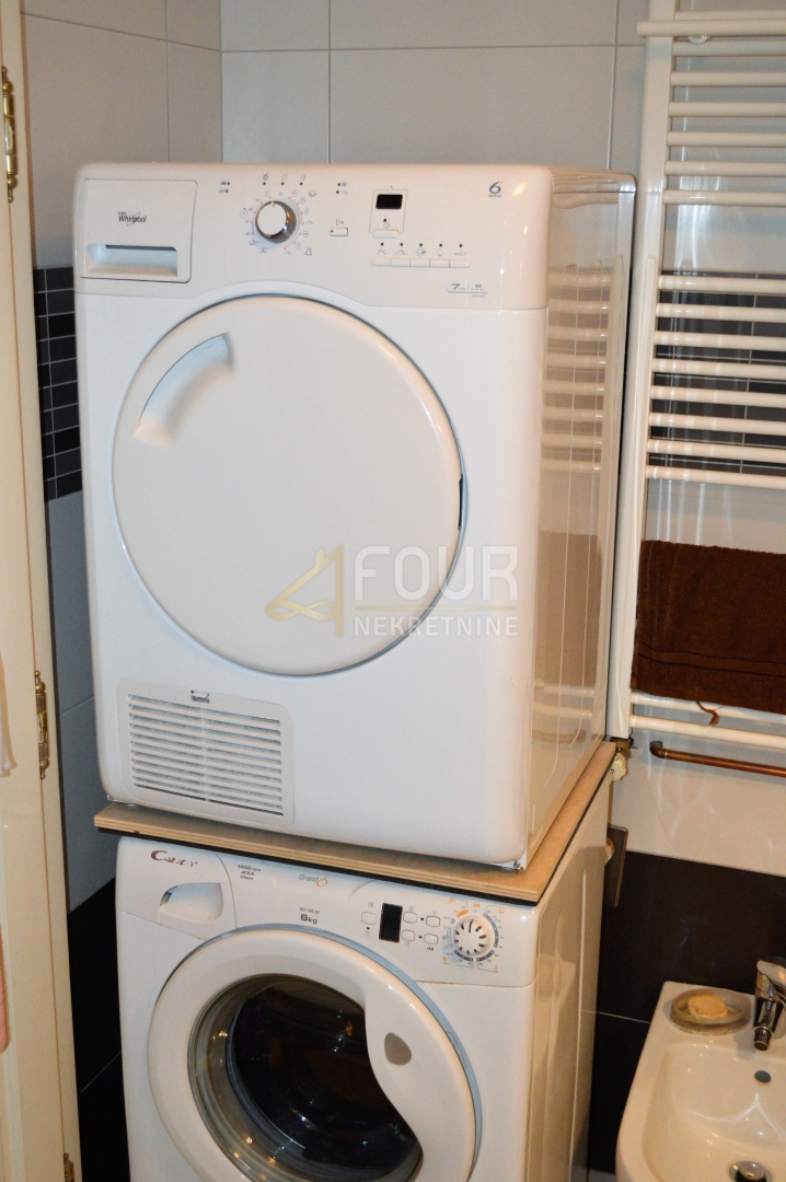 Zagabria, Maksimir, 3 camere da letto, 107m2, balcone