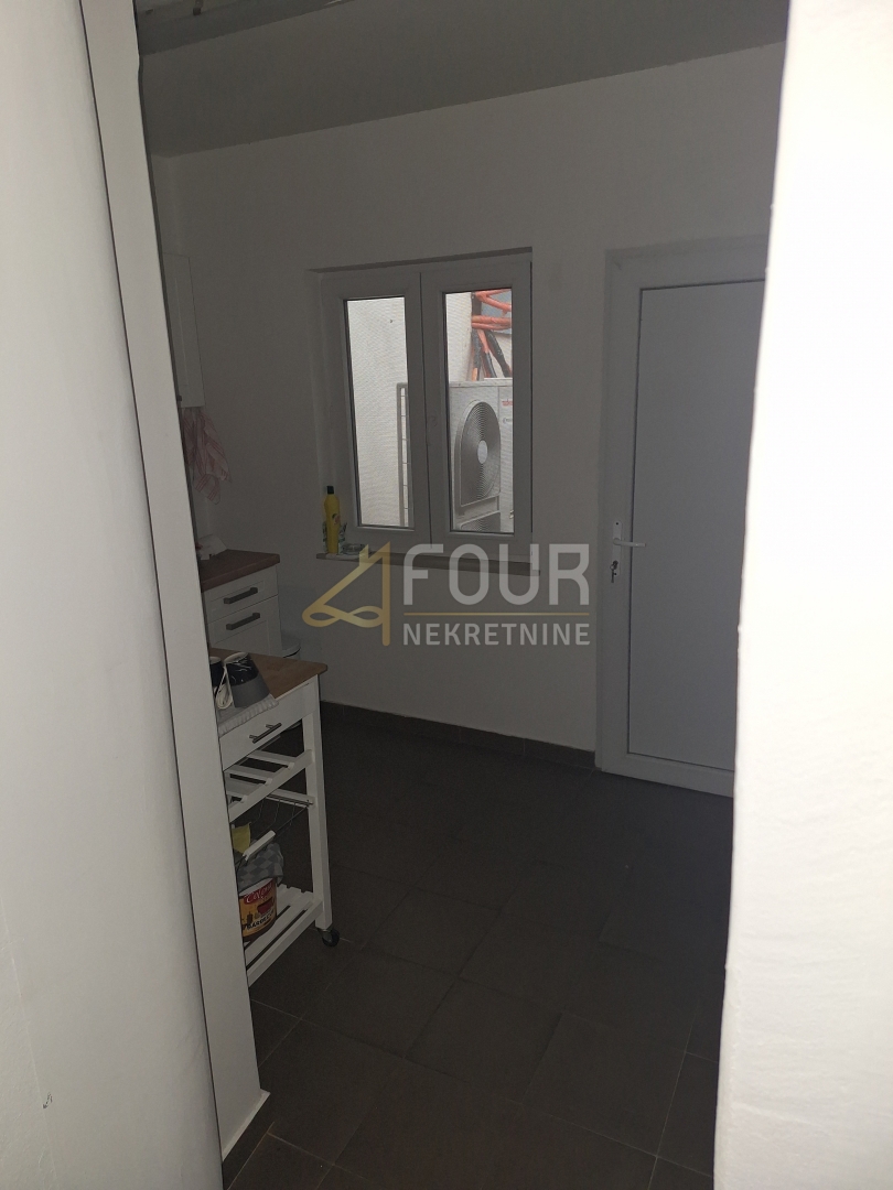 Brajda, Rijeka, 566,45m2