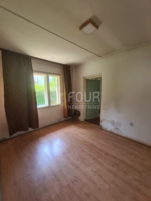 Zagabria, Trešnjevka, casa indipendente