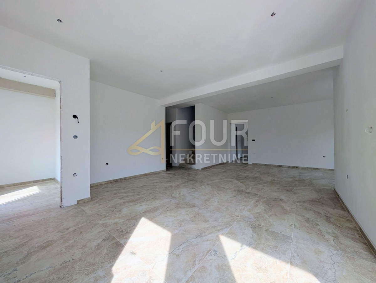 Loborika, Marčana, 160m2