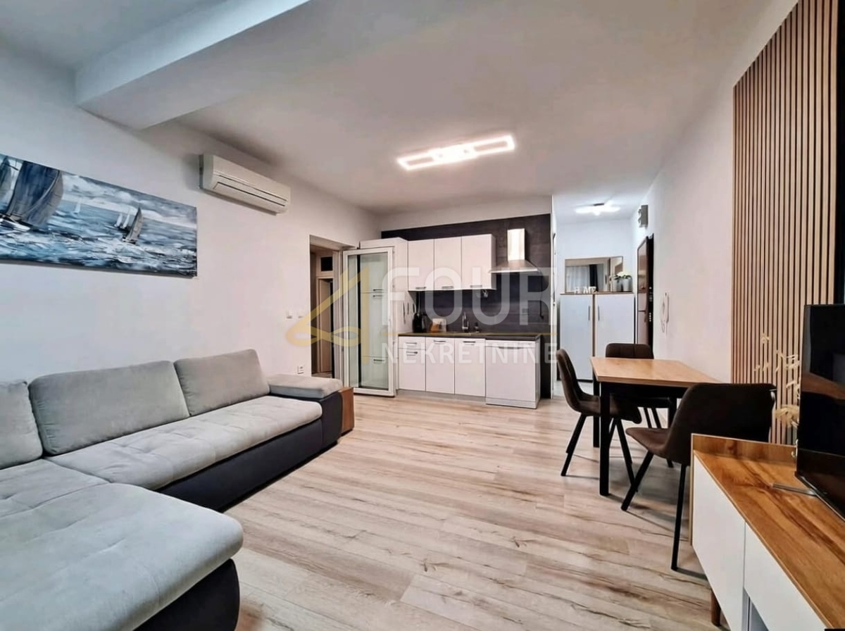 Crikvenica, Dramalj, monolocale con terrazza