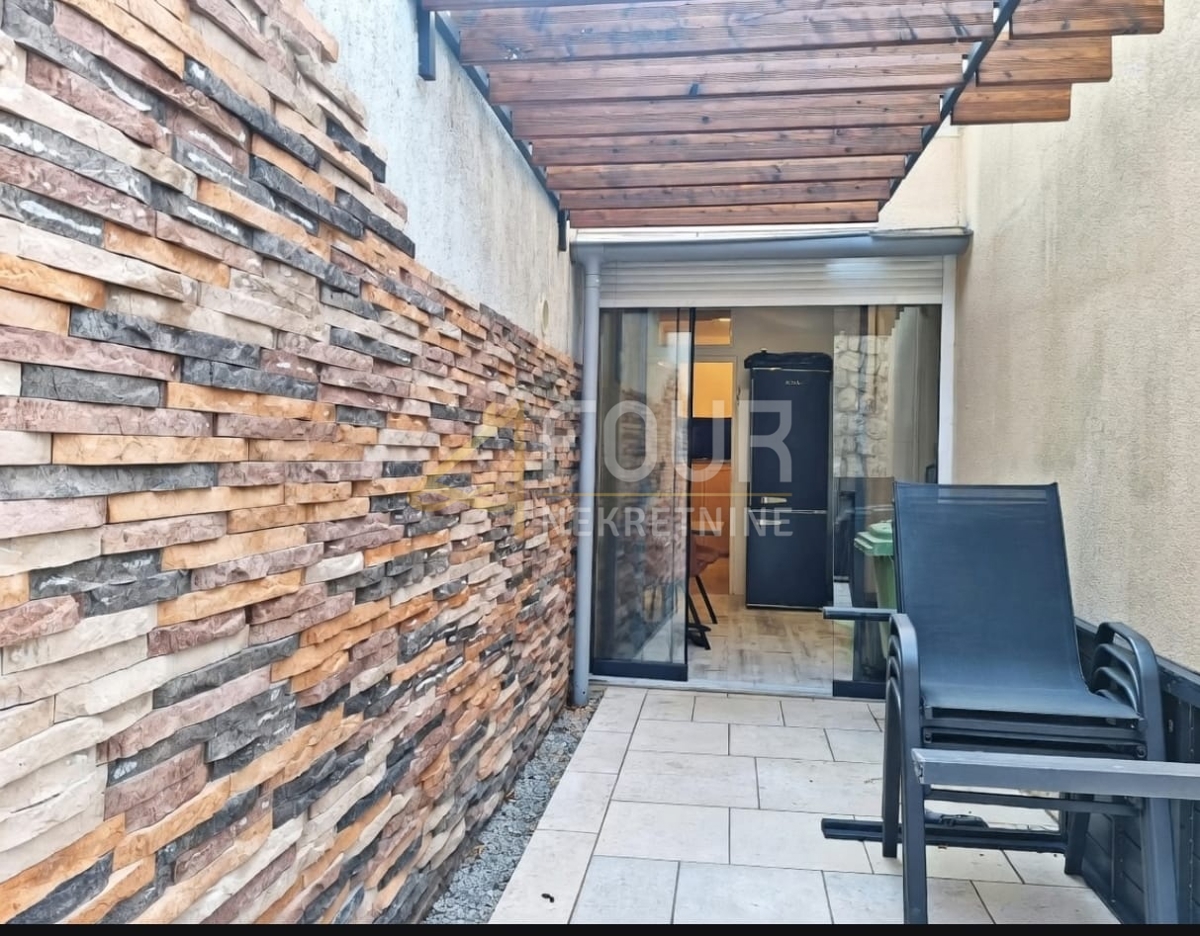 Crikvenica, Dramalj, monolocale con terrazza