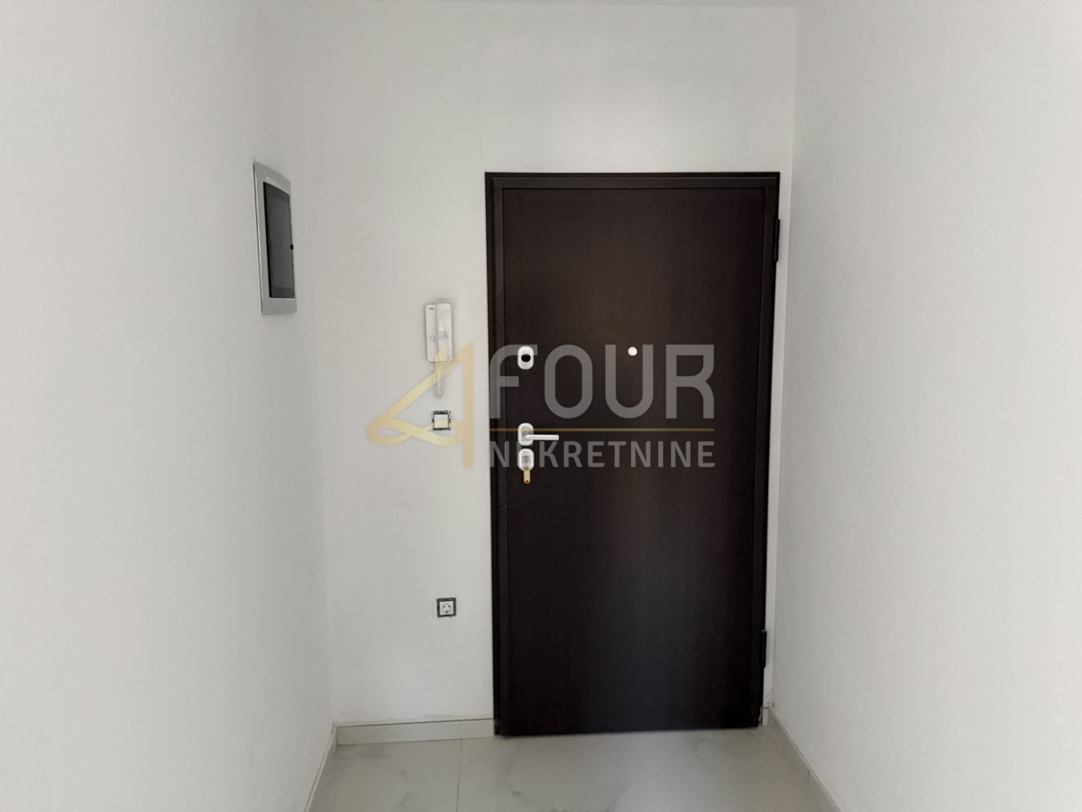 Istria, Pola, 2s+db, 51,50m2, loggia