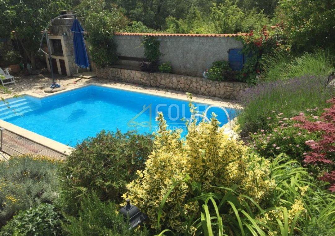 Njivice, Omišalj, 360m2