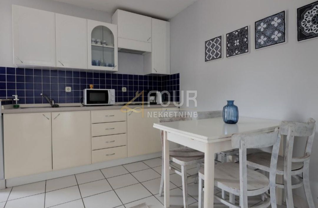 Njivice, Omišalj, 360m2