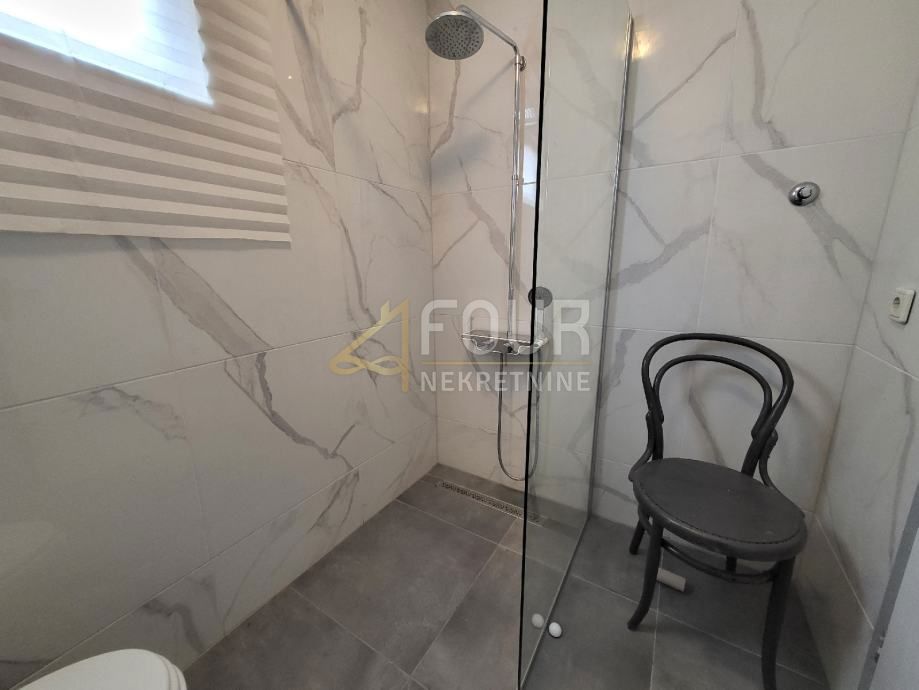 Njivice, Omišalj, 360m2