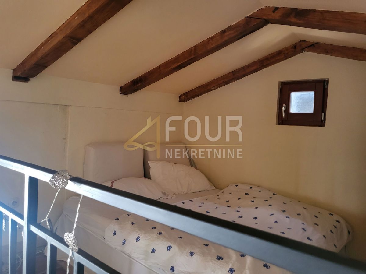 Njivice, Omišalj, 360m2