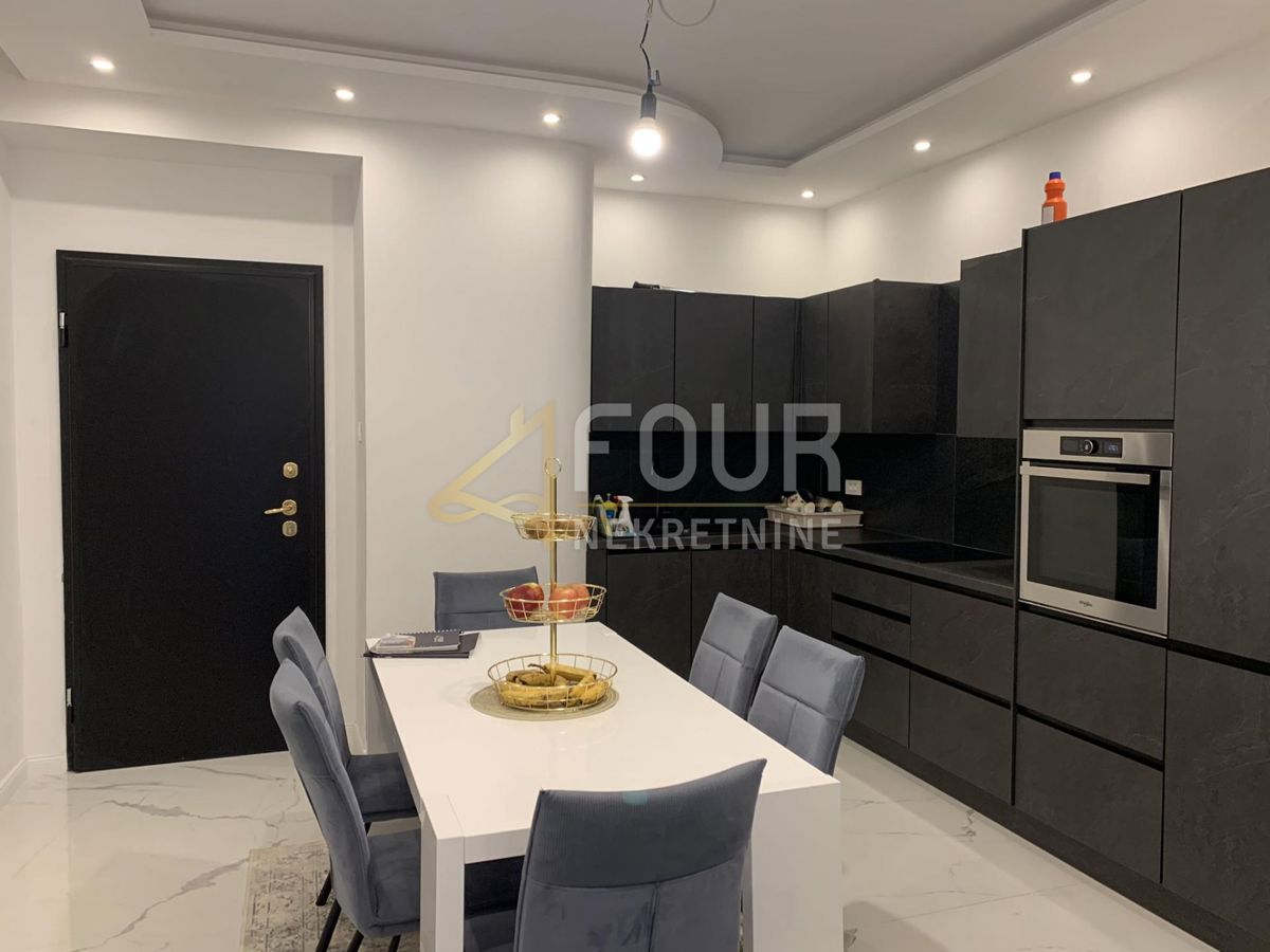 Centar, Rijeka, 101,39m2