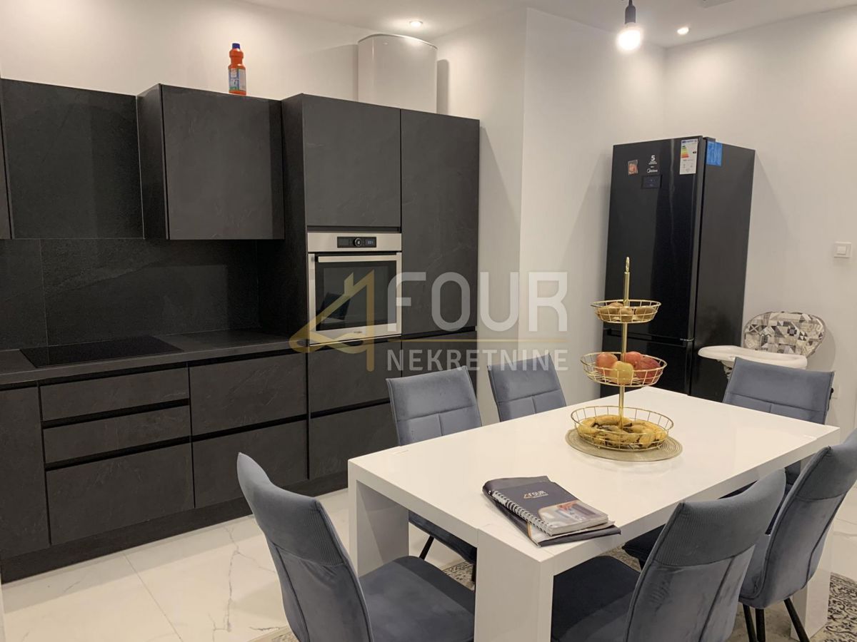 Centar, Rijeka, 101,39m2