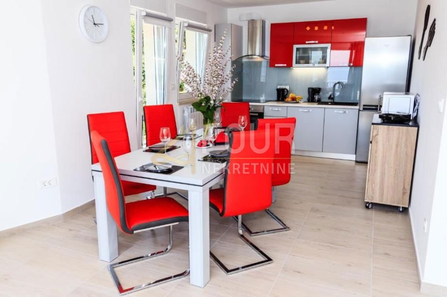 Ika, Opatija - Okolica, 380m2