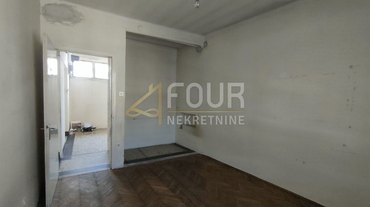 Centar, Rijeka, 93,16m2