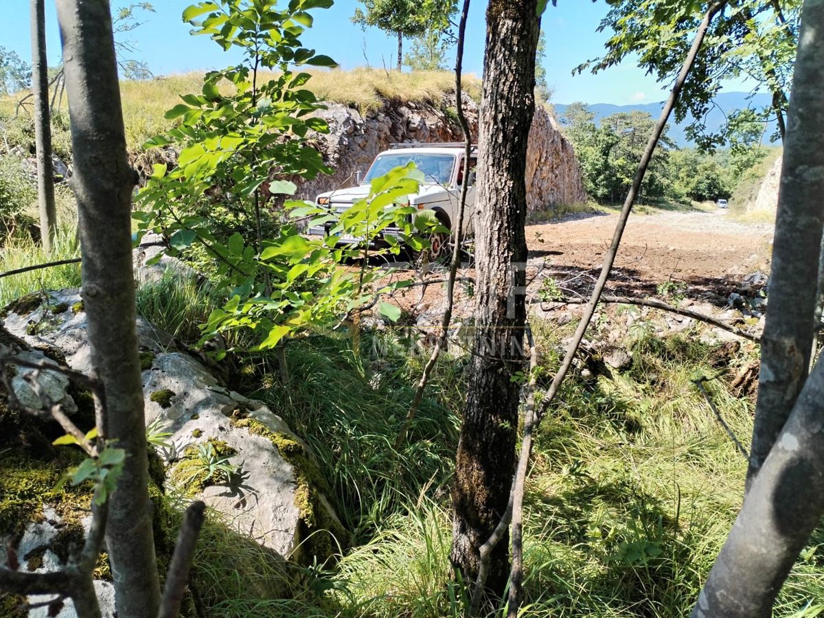 Breza, Klana, 2.536m2