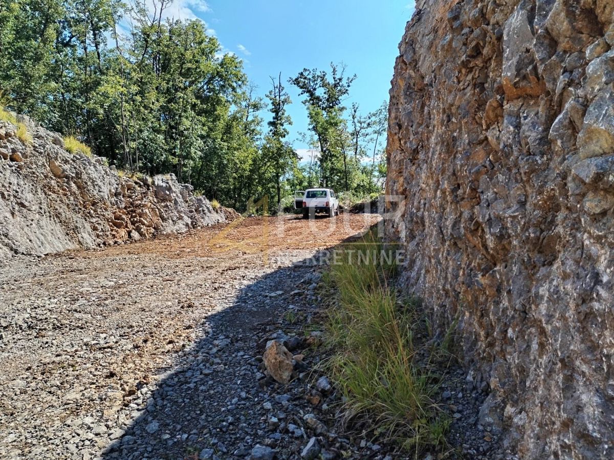 Breza, Klana, 2.536m2