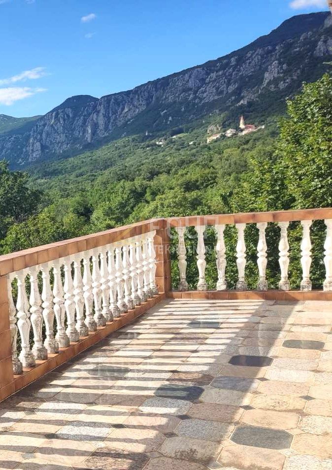 Grižane-Belgrad, Vinodolska Općina, 260m2