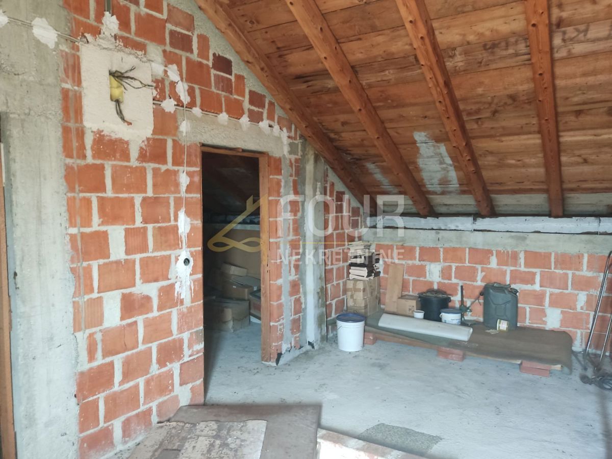 Grižane-Belgrad, Vinodolska Općina, 260m2