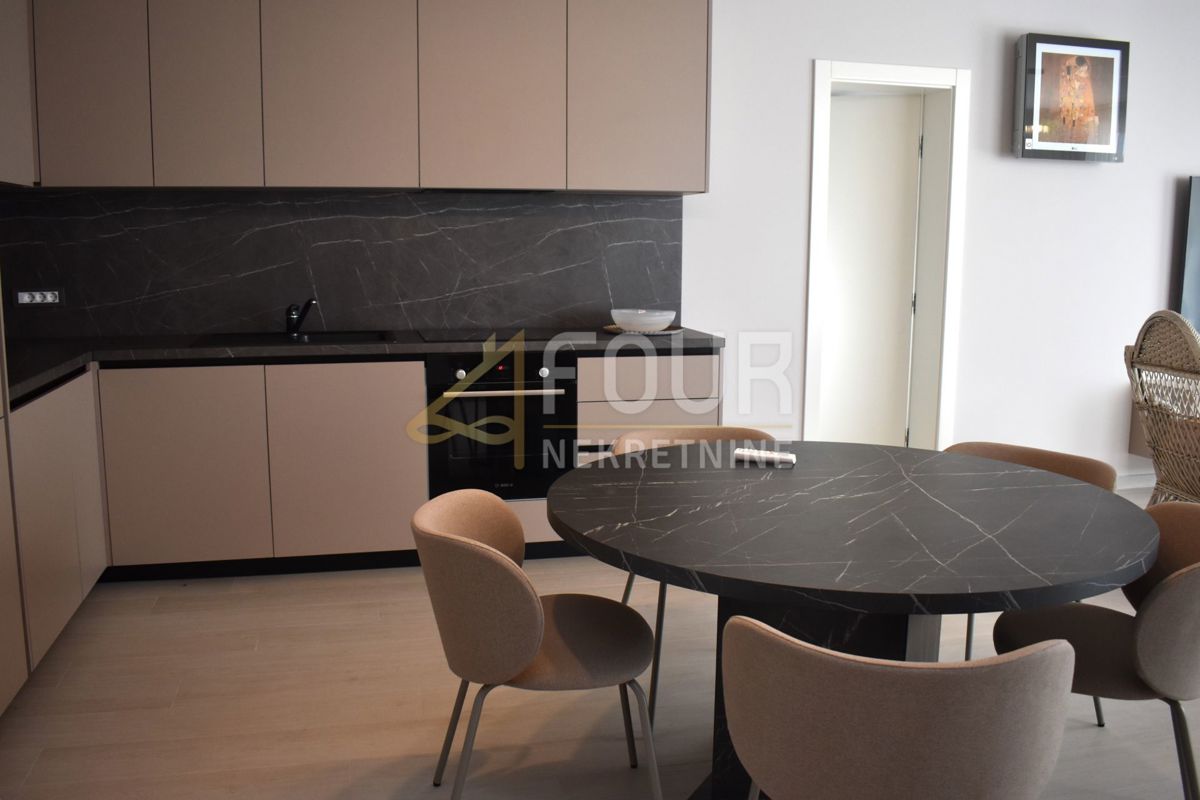 Malinska, Malinska-Dubašnica, 173,45m2