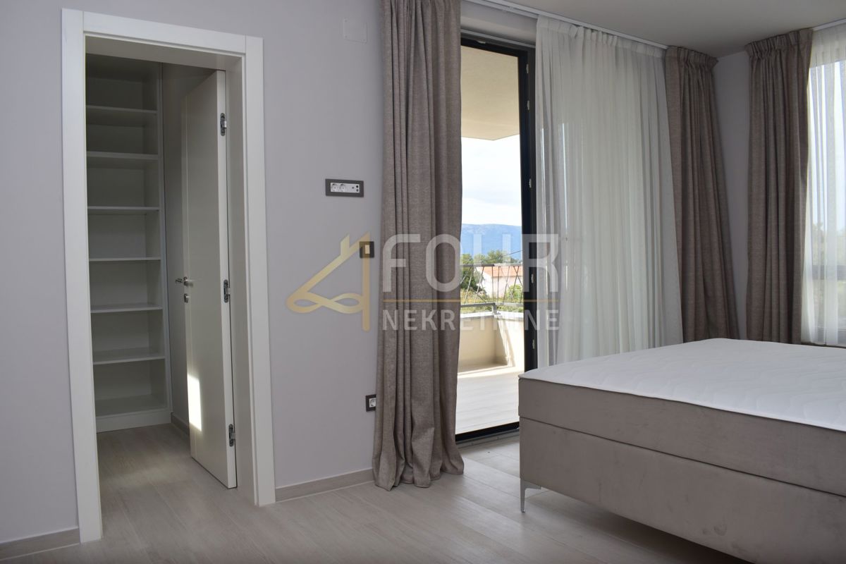 Malinska, Malinska-Dubašnica, 173,45m2